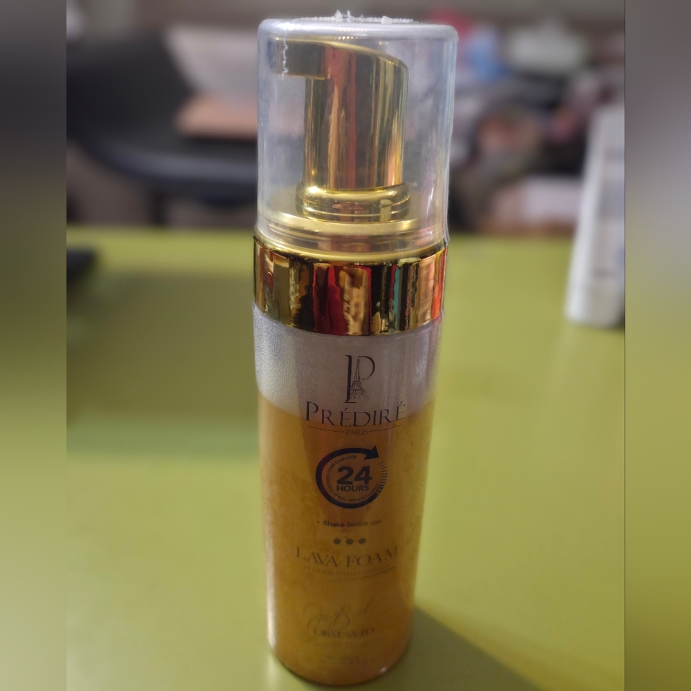 Predire Paris 24 Hour Gold Lava Foam 24 Hour Cleanser